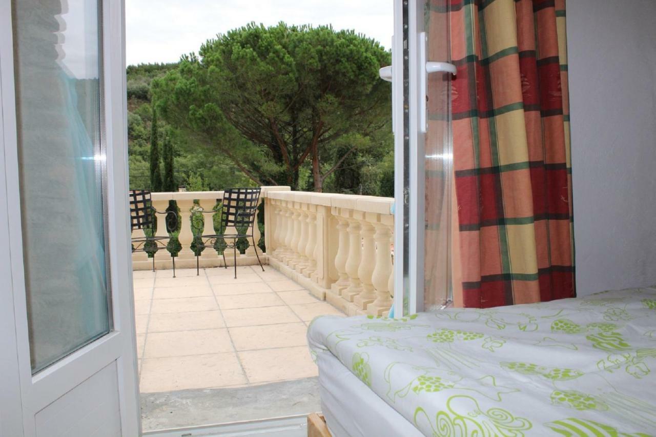 La Terrasse Apartment Reynes ภายนอก รูปภาพ